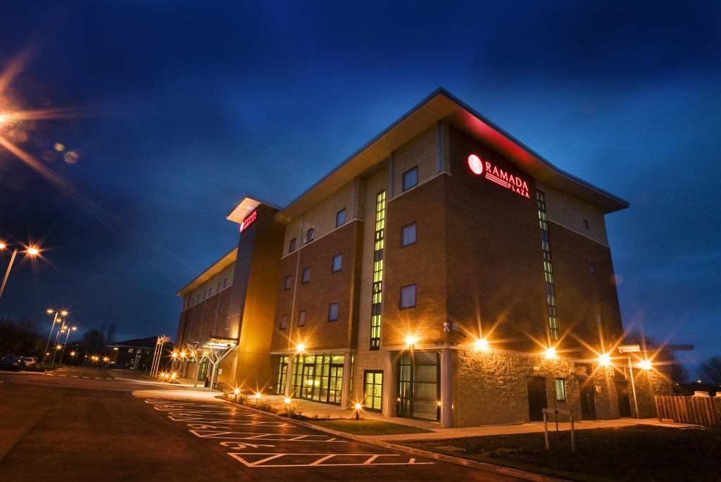Ramada Plaza Wrexham Hotel Luaran gambar